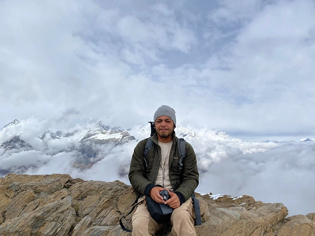 Hiking on Zermatt mountain in early snow